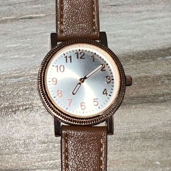 Rose gold Wristwatch Women’s  Japan Movement Tested Added New Battery Brown Band - Picture 1 of 8